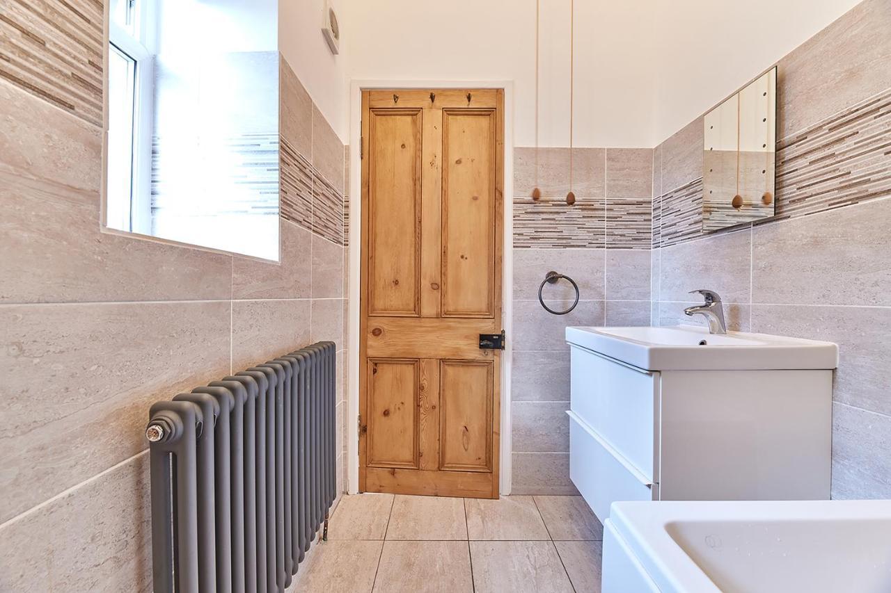 Host & Stay - The Old Courtroom Flat آمبل المظهر الخارجي الصورة